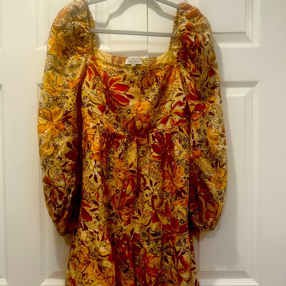 Women dress